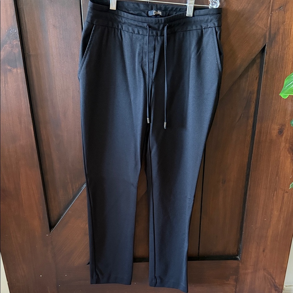 Dalia Small Black Women's Joggers with Drawstring